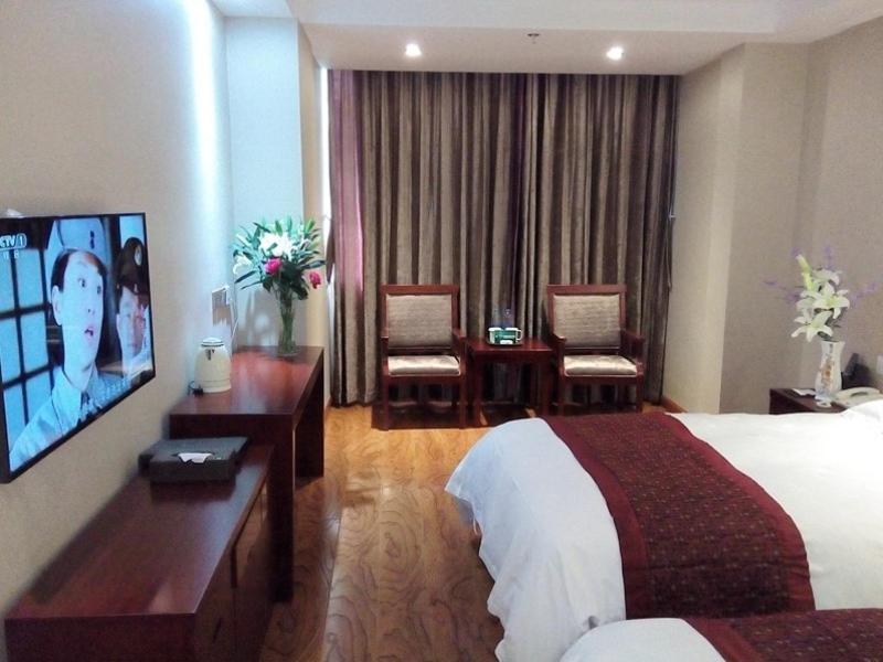 Greentree Inn Geermu Walking Street Business Hotel Golmud Εξωτερικό φωτογραφία