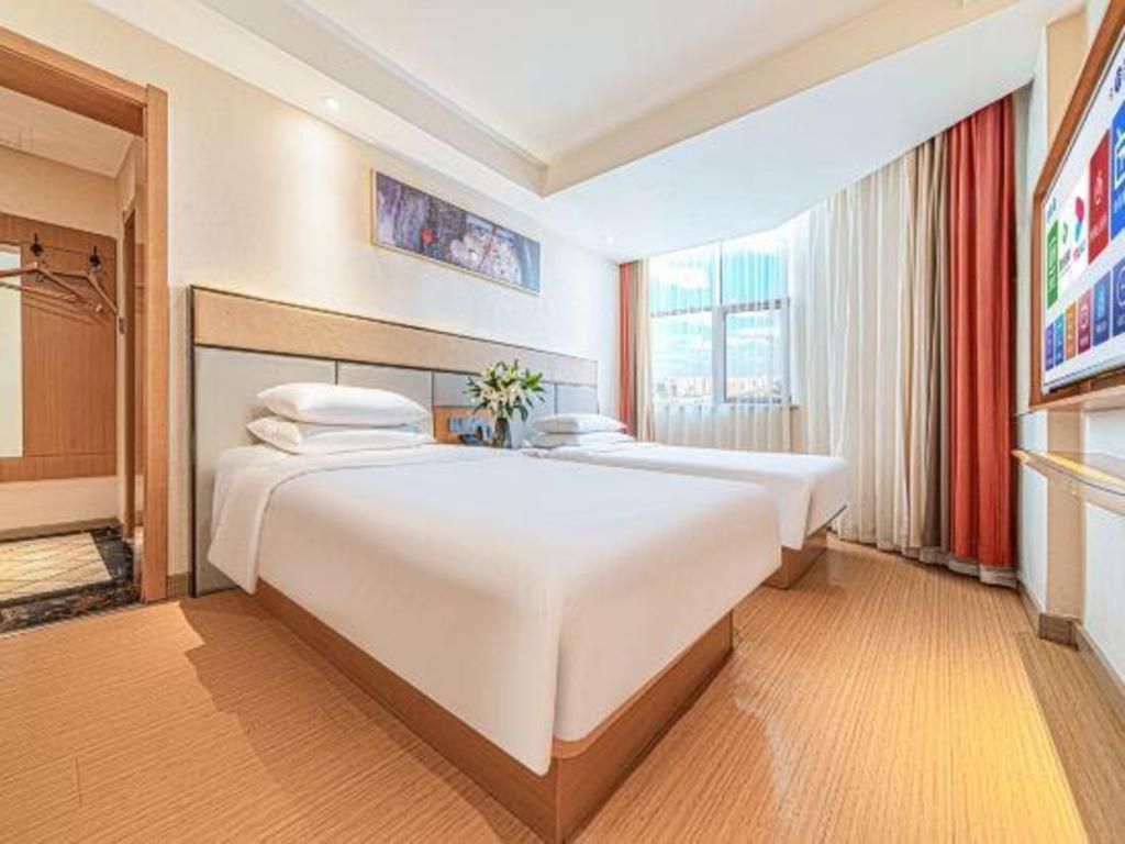 Greentree Inn Geermu Walking Street Business Hotel Golmud Εξωτερικό φωτογραφία
