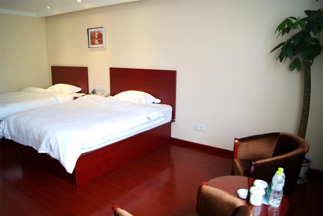 Greentree Inn Geermu Walking Street Business Hotel Golmud Εξωτερικό φωτογραφία