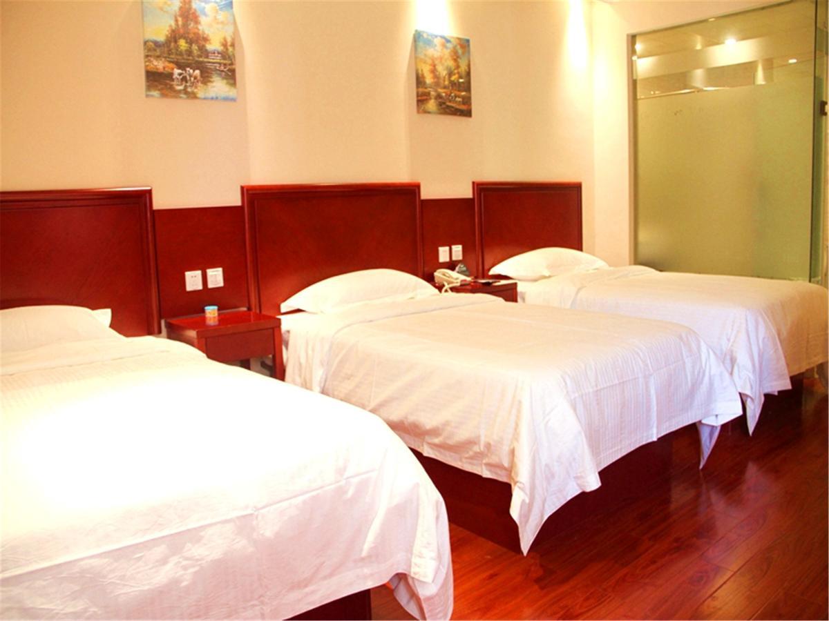 Greentree Inn Geermu Walking Street Business Hotel Golmud Εξωτερικό φωτογραφία